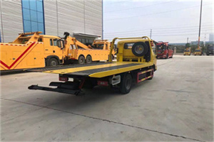 张家湾非事故拖车