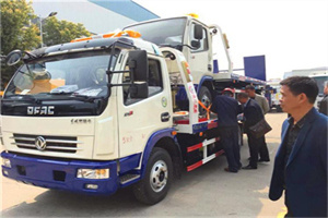 张家湾汽车道路救援拖车价格